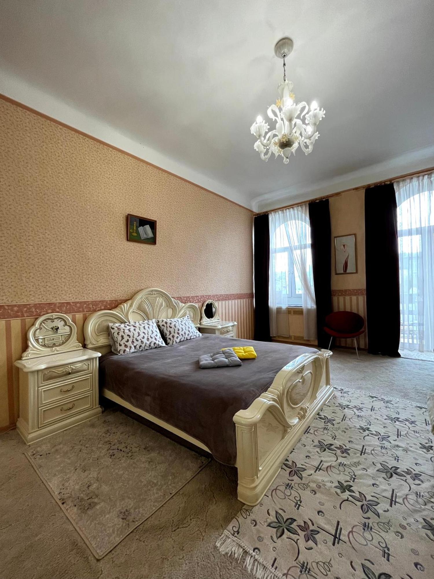 Світло Є! Історичний Центр! Apartment Kiev Exterior foto